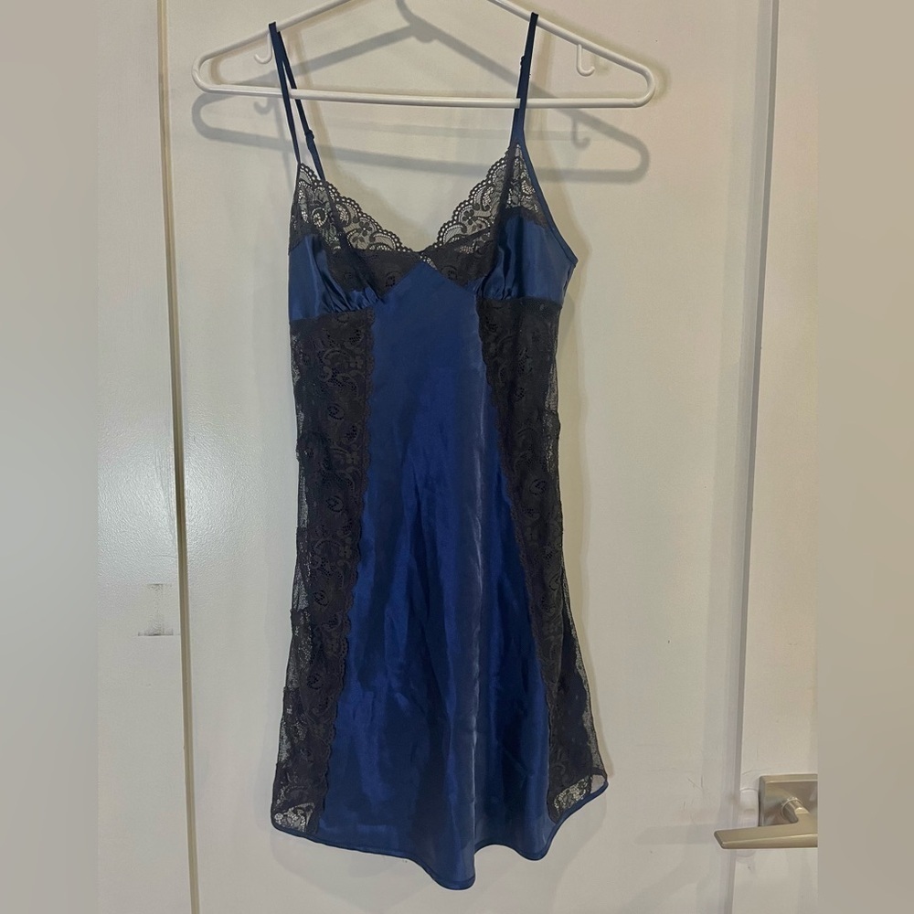 La Vie En Rose  Slip Dress size xs blue